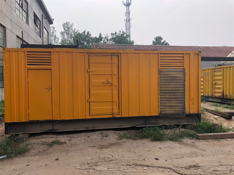 昌宁柴油发电机如何判断新机油是否已经完全充满机油滤清器？