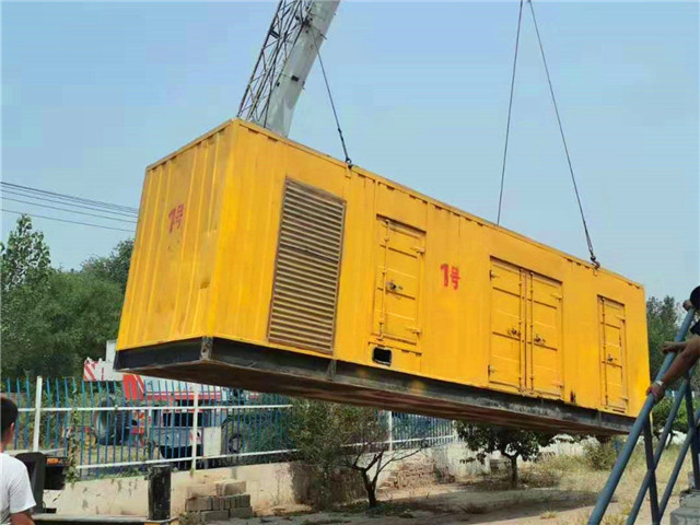 昌宁300KW柴油发电机组油耗是多少？