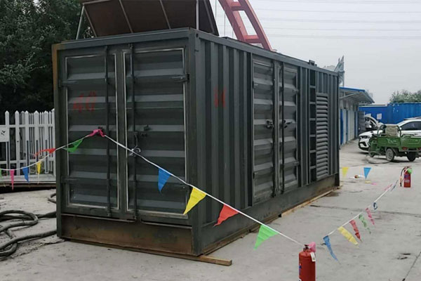 昌宁发电机租赁空气滤清器多久更换一次？